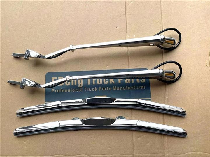 Chrome Truck Parts 三菱 ふそう ブルーテックキャンター ワイド車 メッキ ワイパーアーム＆ブレードセット トラック用品 外装 トラック部品(ワイパーアーム＆ブレードセット)