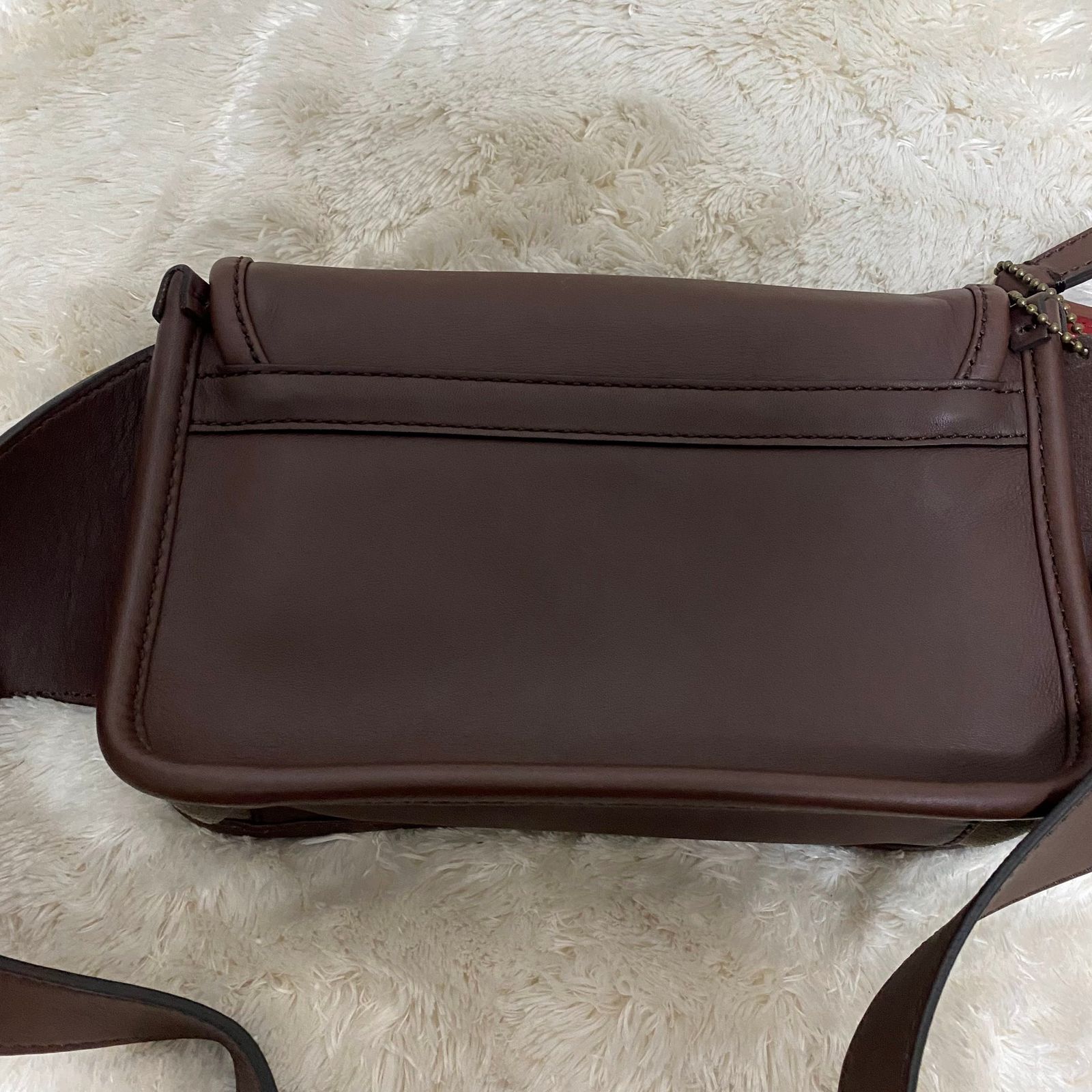 ☆美品 COACH コーチ レザーボディバッグ レガシー ターンロック