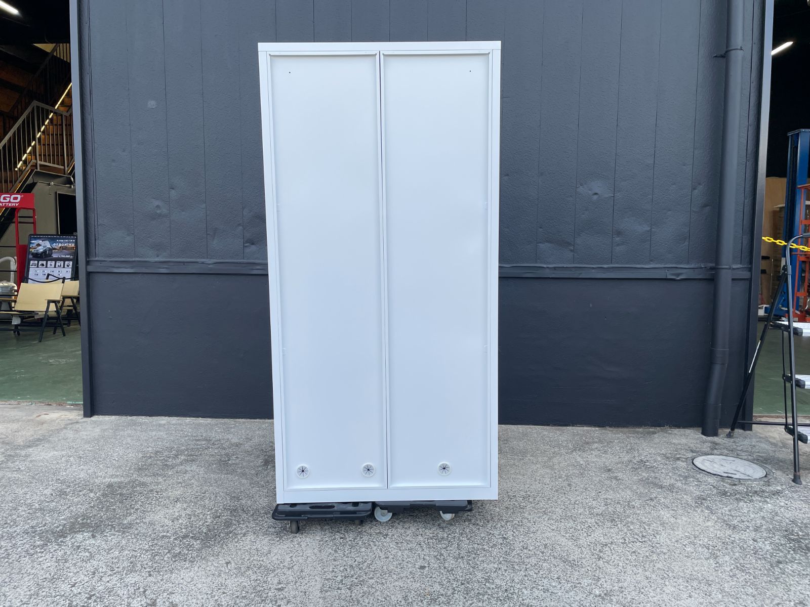 ホワイト 幅900×奥行515×高さ1790mm