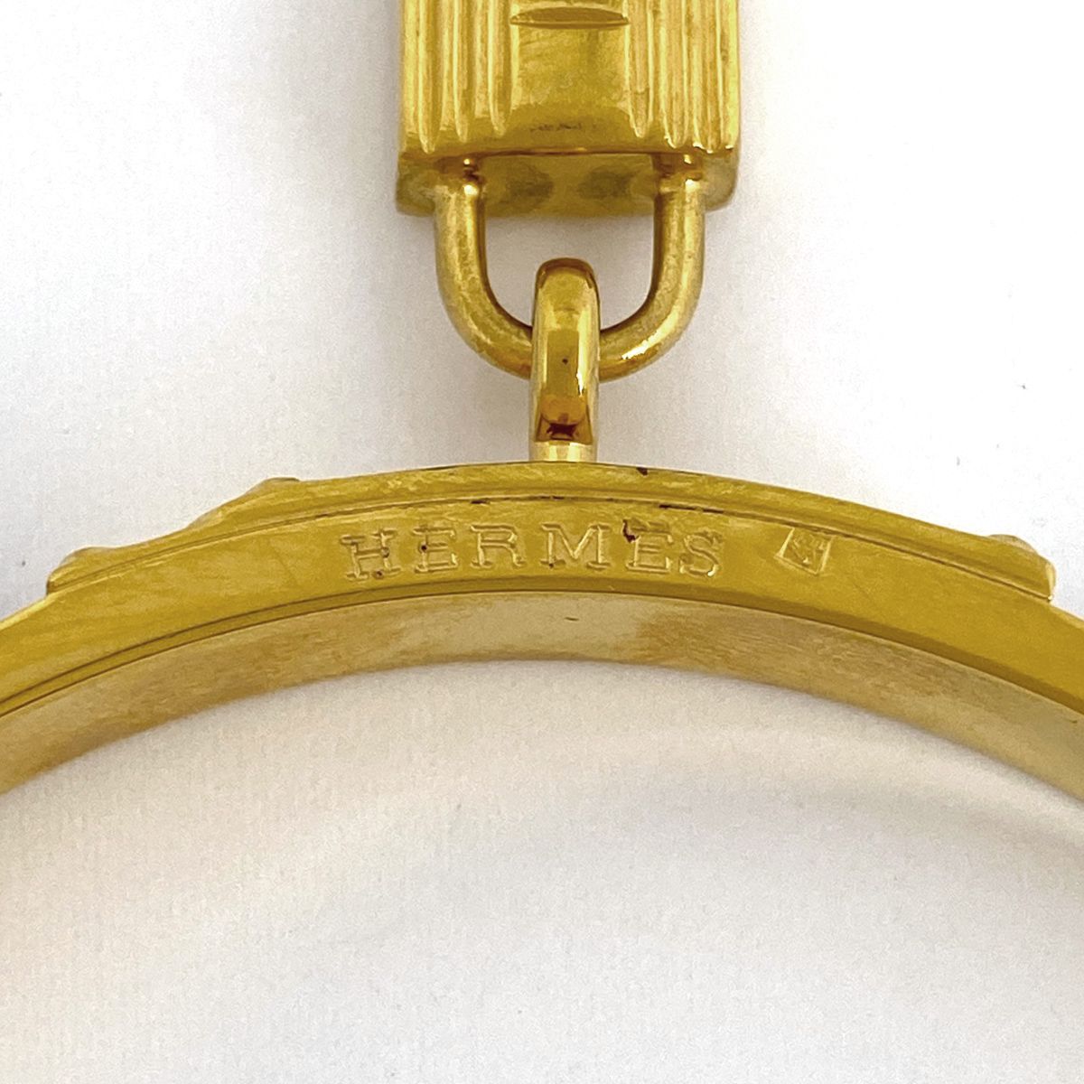 良品【HERMÈS／エルメス】 ケリー バングル カデナ ゴールド ブレスレット エルメス HERMES ケリー バングル 腕輪 カデナ ブレスレット GP レザー