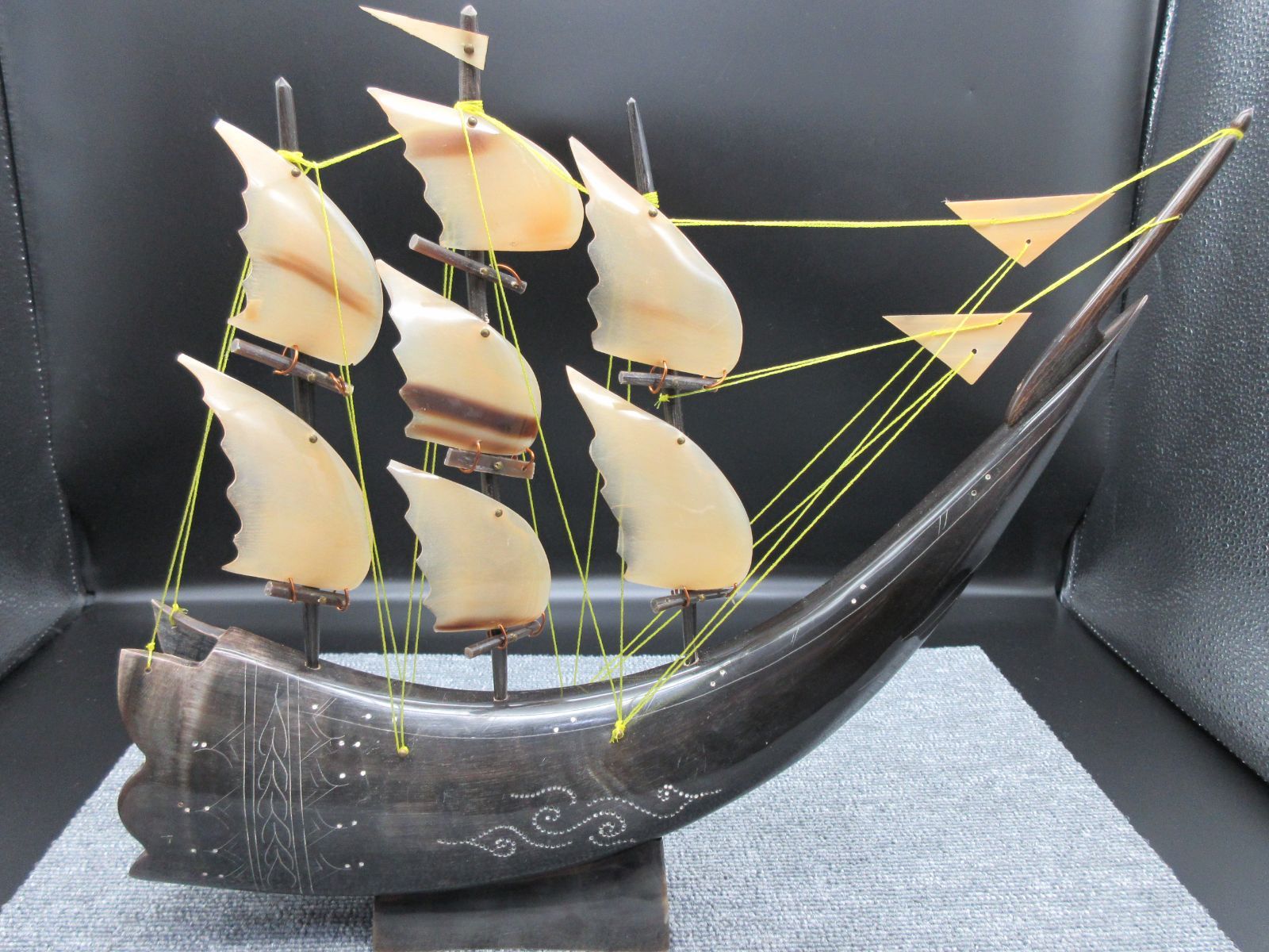 セール ビンテージ 水牛の角 帆船 オブジェ インテリア 置物