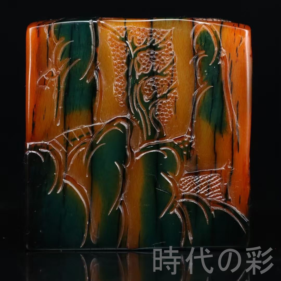 中国古美術 旧蔵 乙未年 篆刻家 黄易作 田黄石 烏鴉皮 博意印章 工芸品