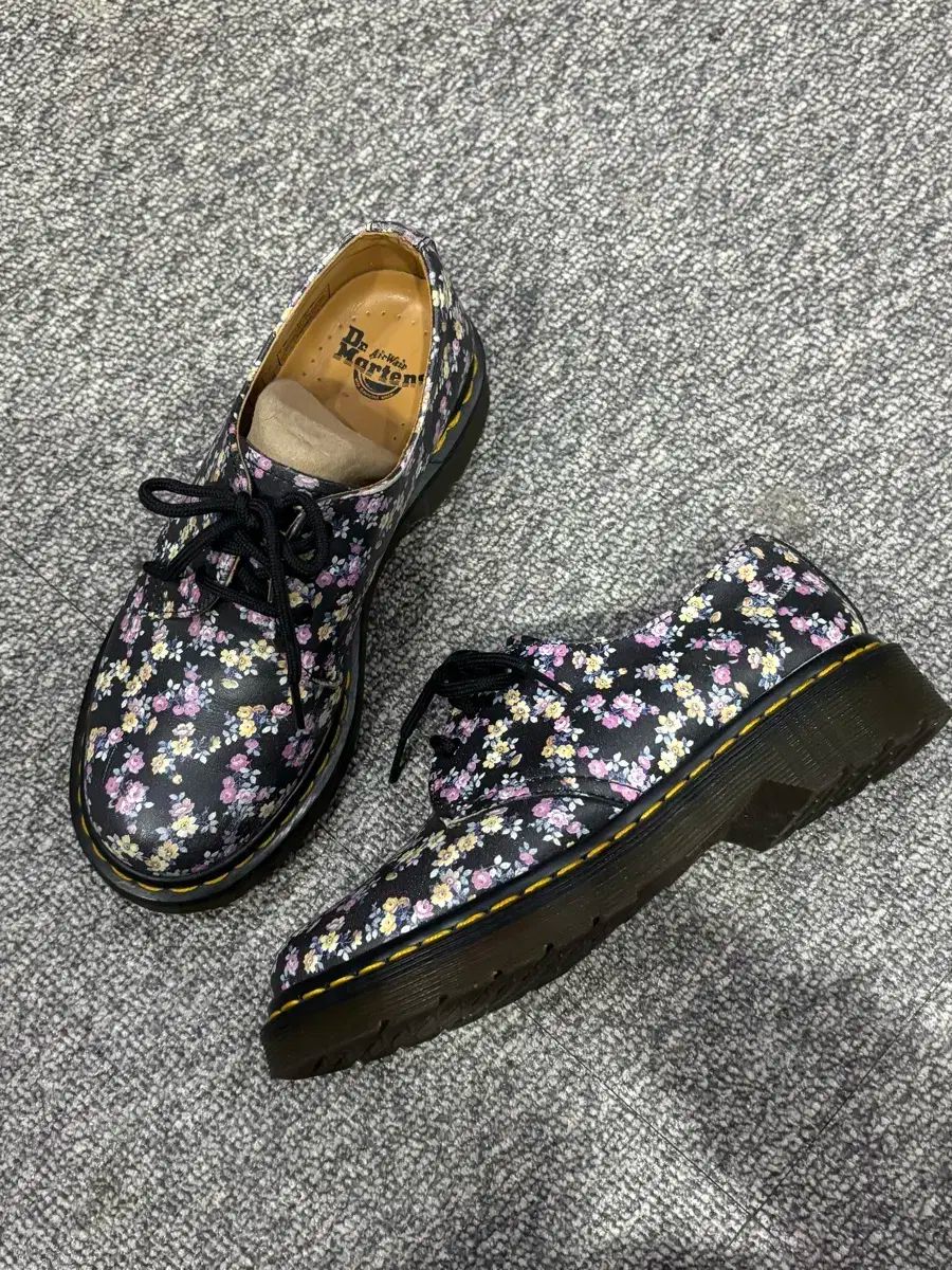 DR. MARTENS ドクターマーチン 1461 フラワー ウォーカーブーツ