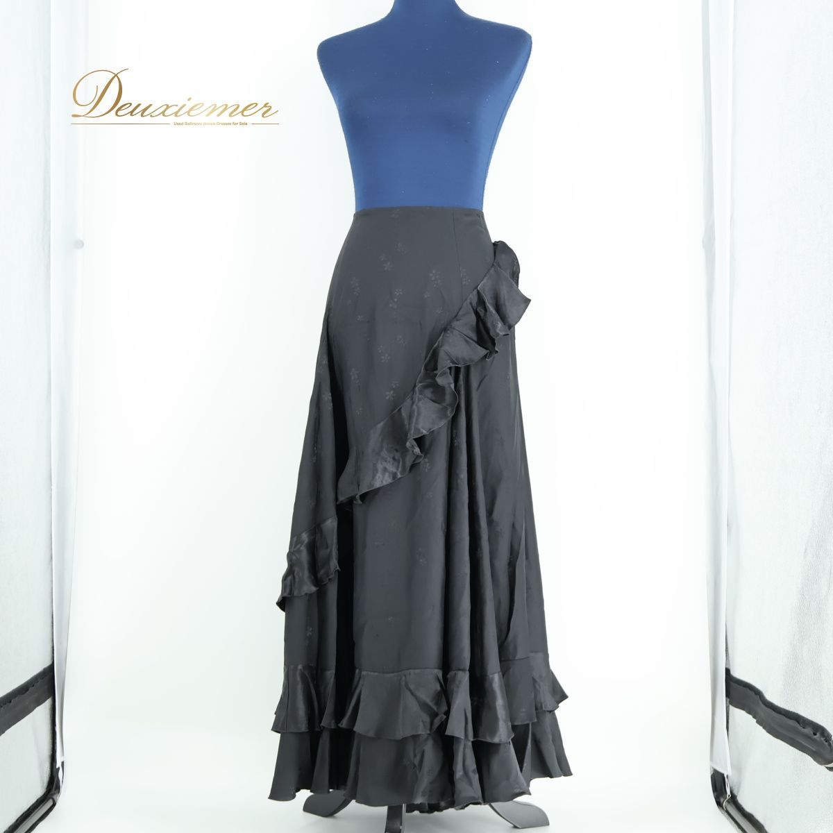 フラメンコ衣装】ブラック ファルダ スカート 黒 花柄 リボン ボランテ