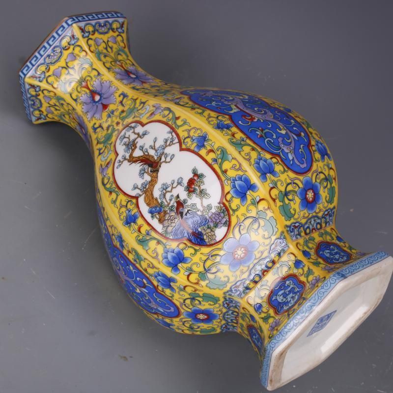乾隆琺瑯彩花鳥紋六稜賞瓶 景徳鎮 陶磁器 装飾品 現代工芸品 美術品 置物 清乾隆琺瑯彩蒔金花鳥花瓶 景徳鎮 陶磁器 装飾品 現代工芸品