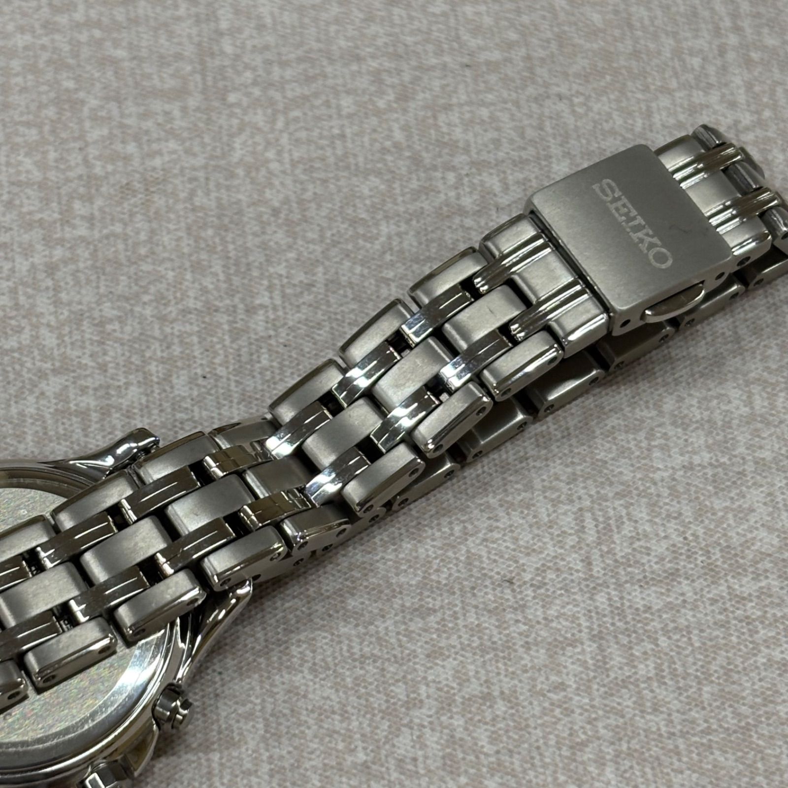 美品 SEIKO セイコー エクセリーヌ 1B35-0AE0 デイト ドルチェ ◎ SEIKO SWCW161 ドルチェ&エクセリーヌ ソーラー電波 チタン