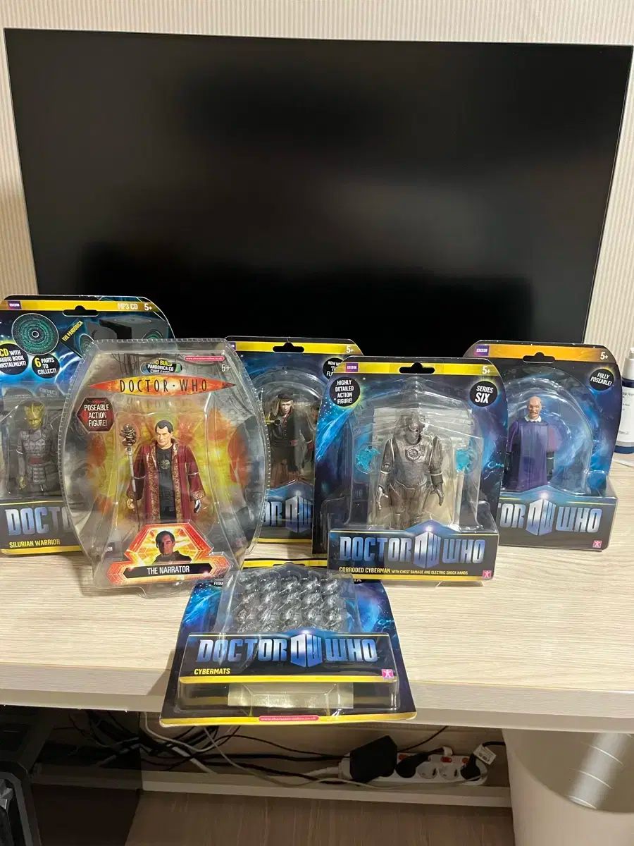 新品未開封】ポケモン映画20周年記念 小売業者 缶バッジ