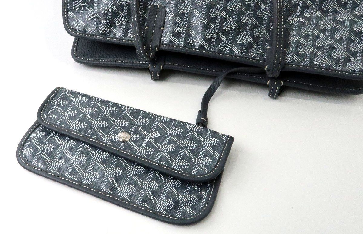 定価30万円ほど 新品 GOYARD(ゴヤール) ポーチ付き アーディPM バッグ