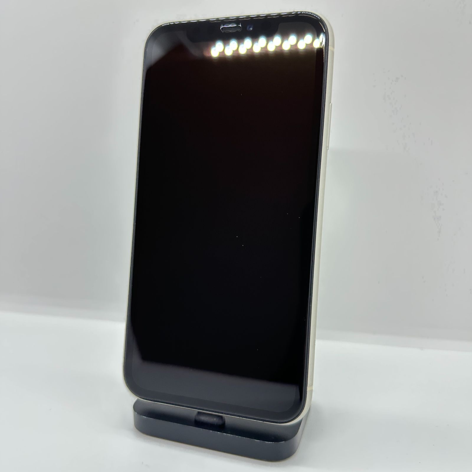 バッテリー新品】iPhone11 128GB ホワイト【SIMロック解除済み