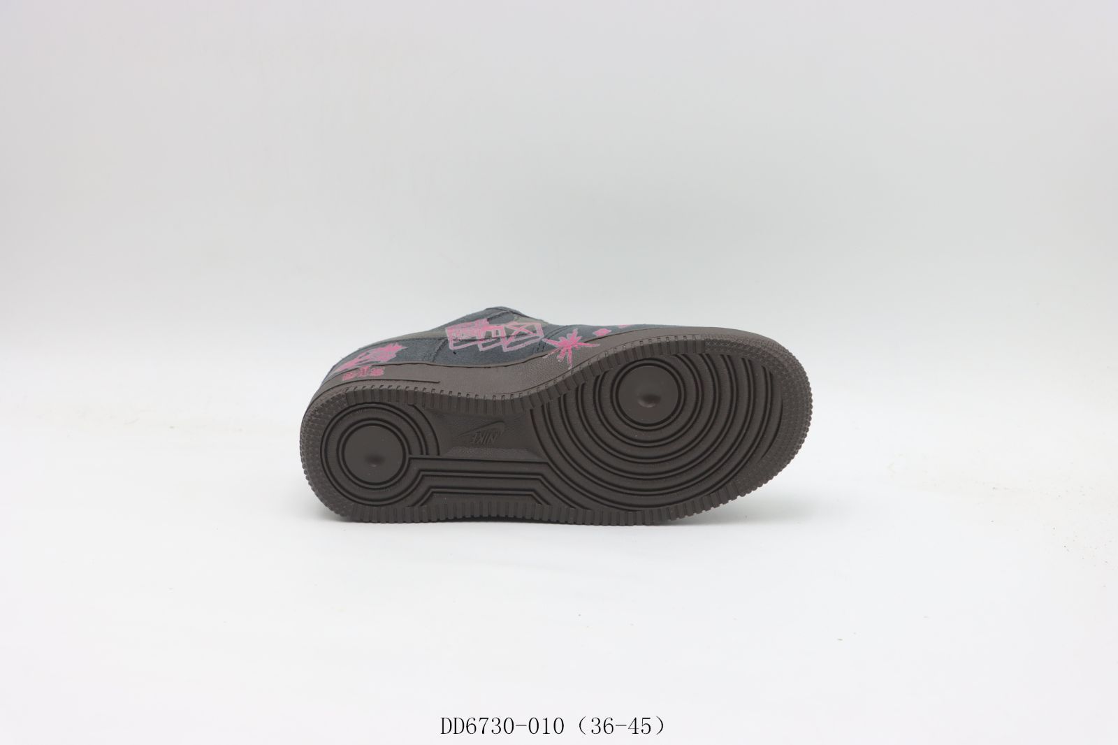 Nike スケートシューズ