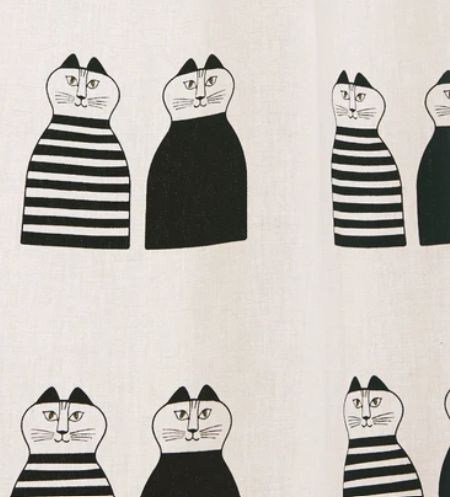 ＜２枚セット＞カーテン★リサ・ラーソン★北欧「マイキー１００・１３５」 リサ・ラーソン｜ストライプが印象的なマイキーがプリントされた3級