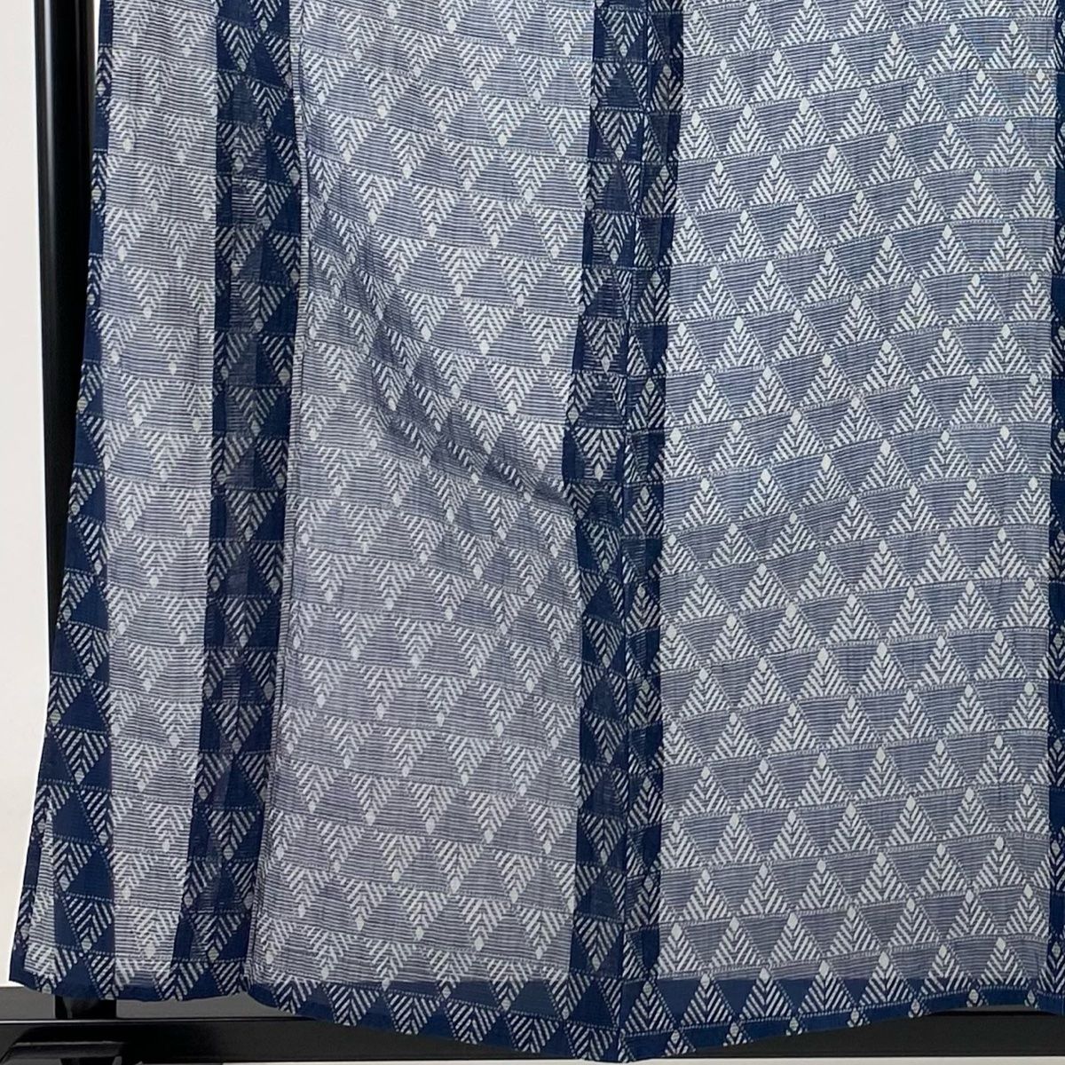 小紋 身丈157.5cm 裄丈64cm M 薄物 絽 正藍草木染 落款 証紙 若松 鱗 藍色 麻 秀品
