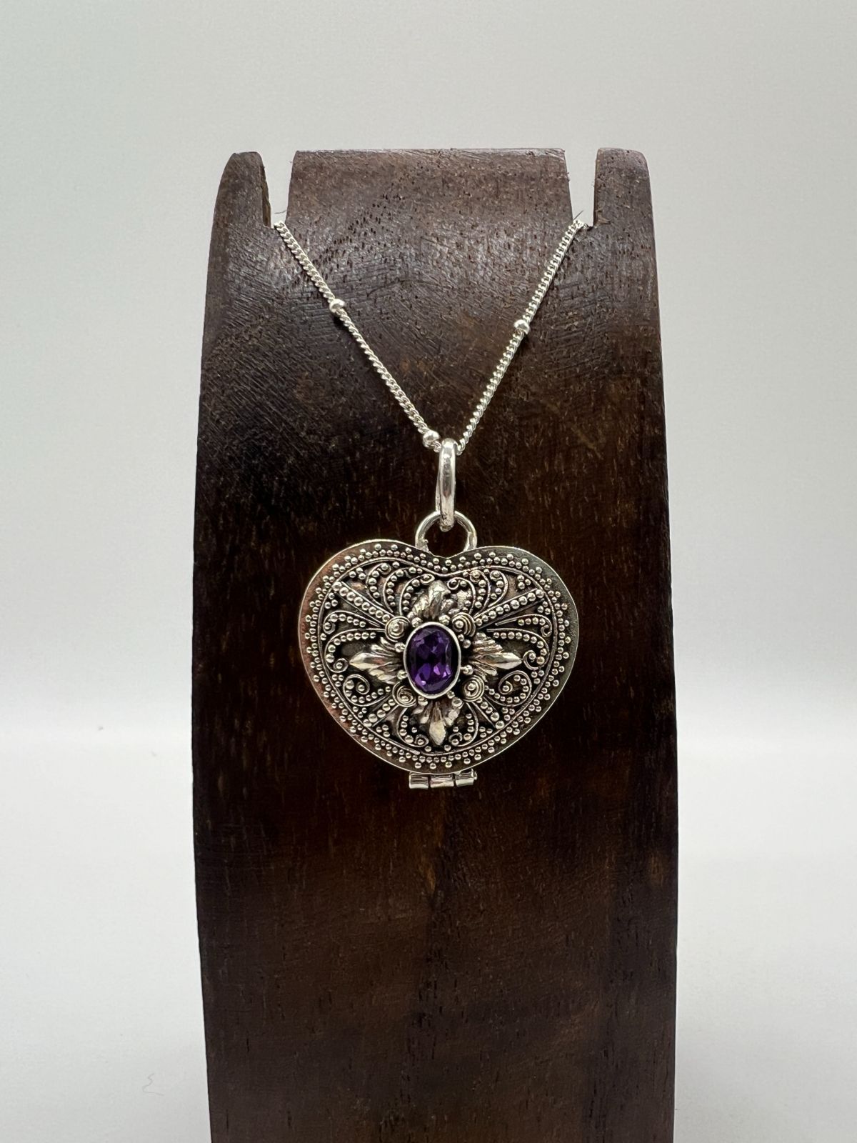 銀線細工 シルバー ジュエリーケース ピルケース Amazon.co.jp