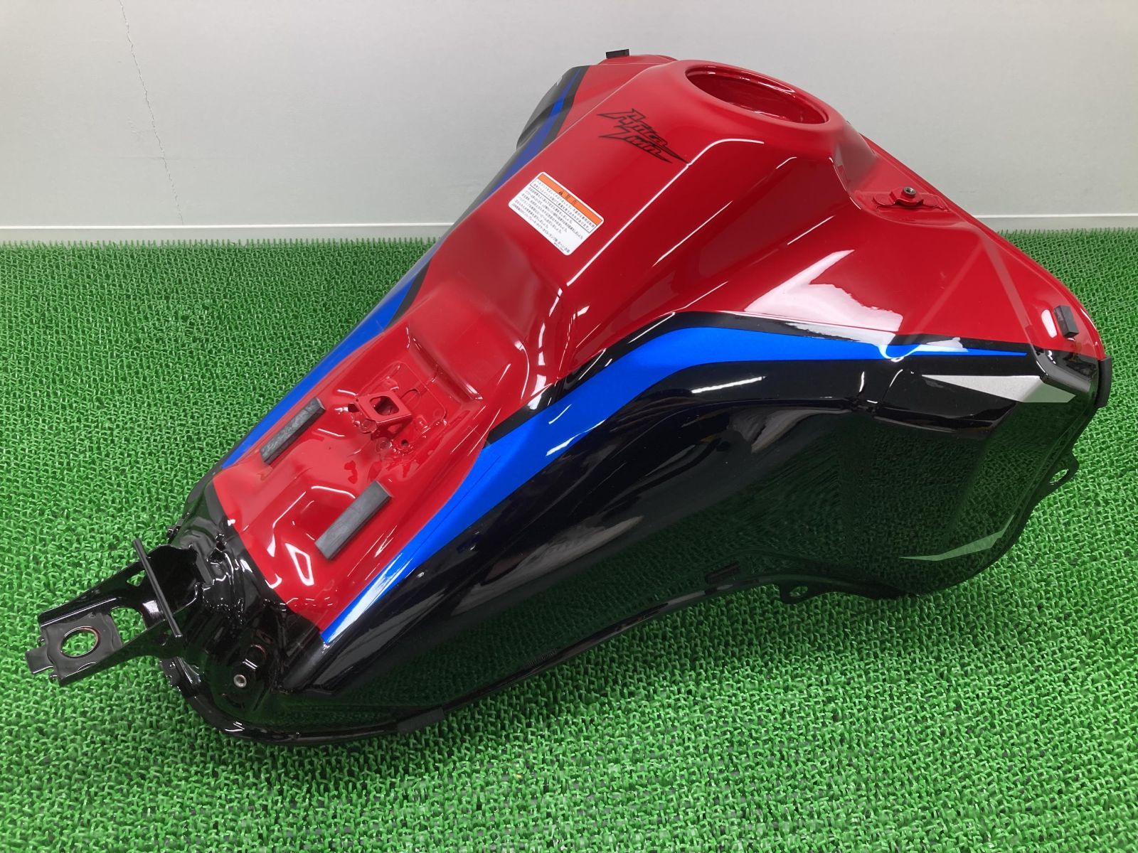 CRF1100L タンク 赤/黒 ホンダ 純正 中古 SD10 アフリカツイン