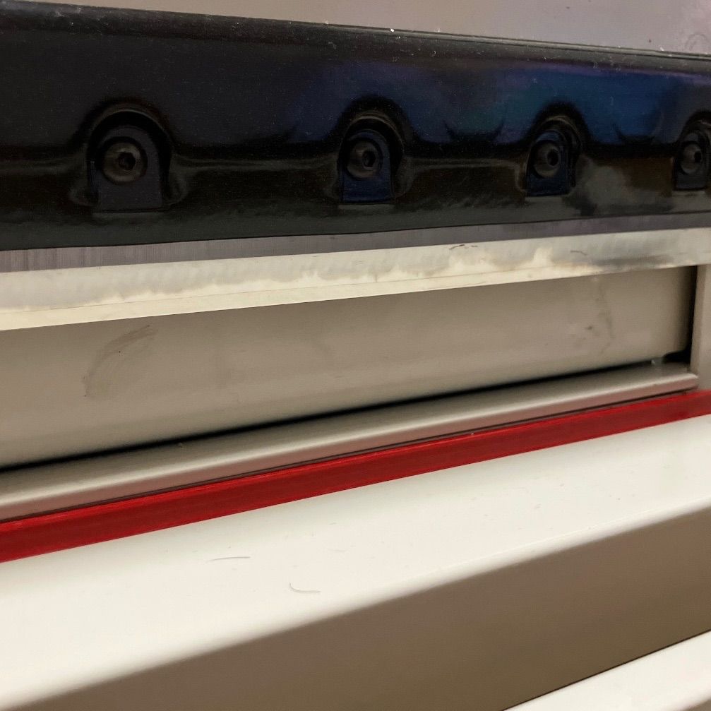 ペーパーカッター 業務用裁断機