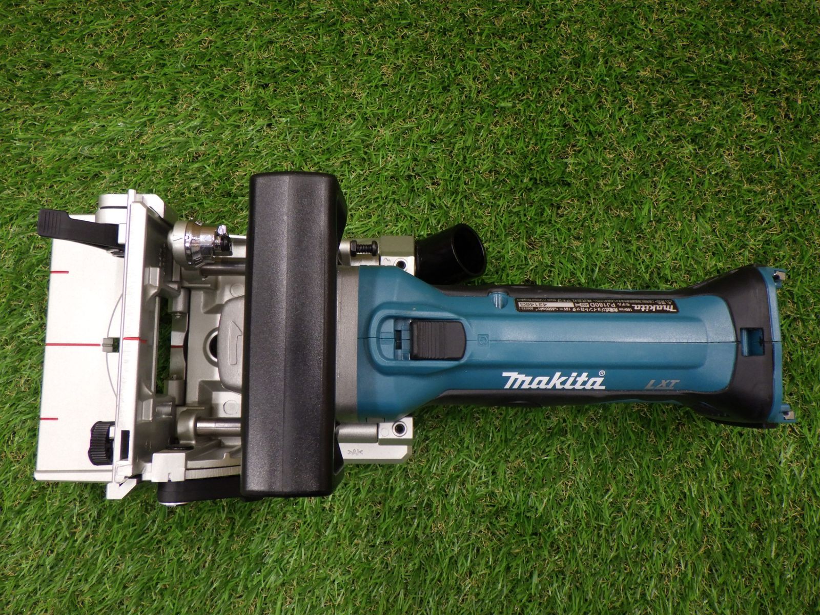 挑戦 マキタ PJ180DZ 充電式ジョイントカッタ 本体のみ 18V バッテリ 充電器 ケース別売 Makita 切断機 品 80サイズ発送 251016