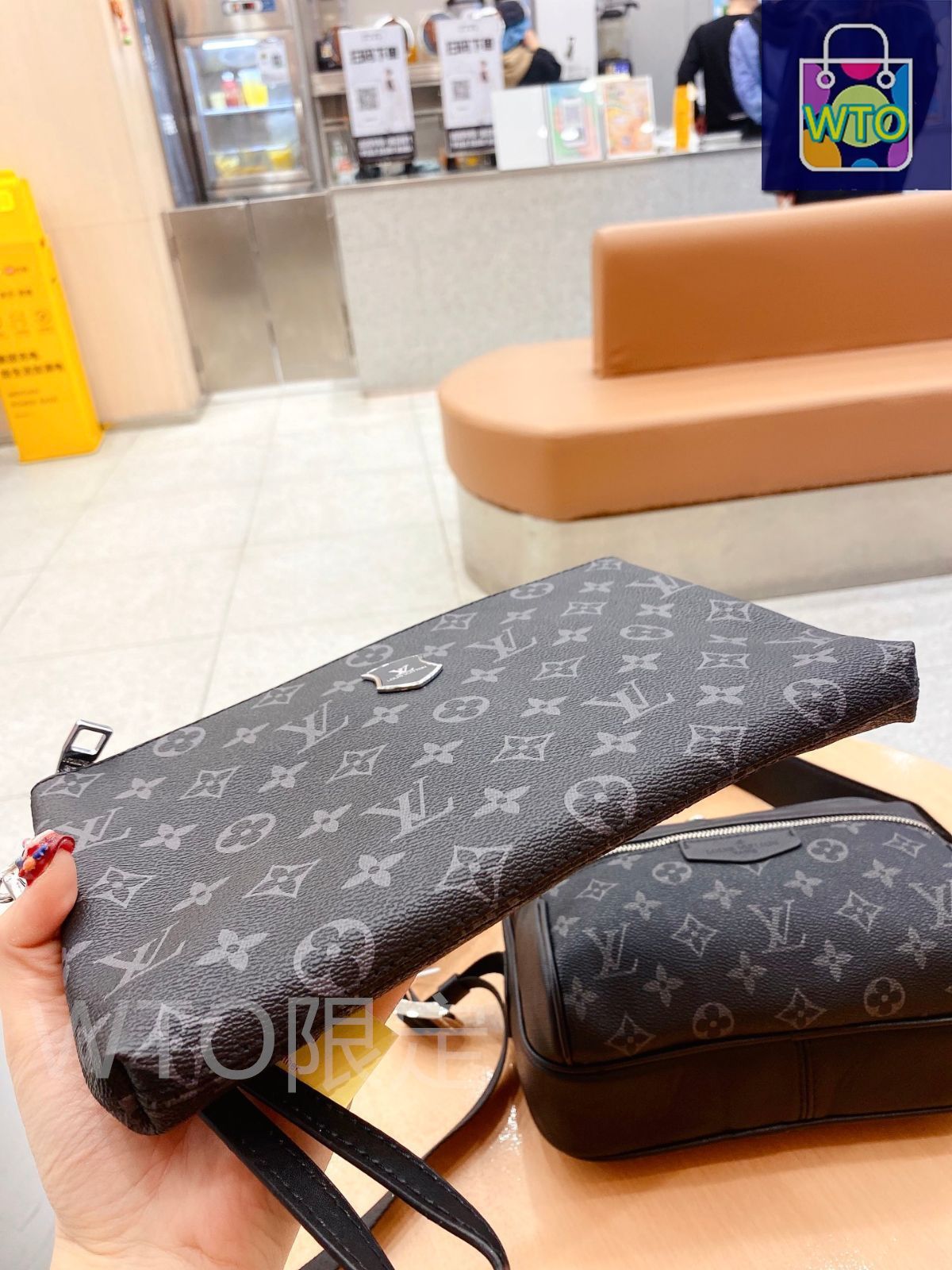 極美品】 LOUIS VUITTON ルイヴィトン メンズ ショルダーバッグ