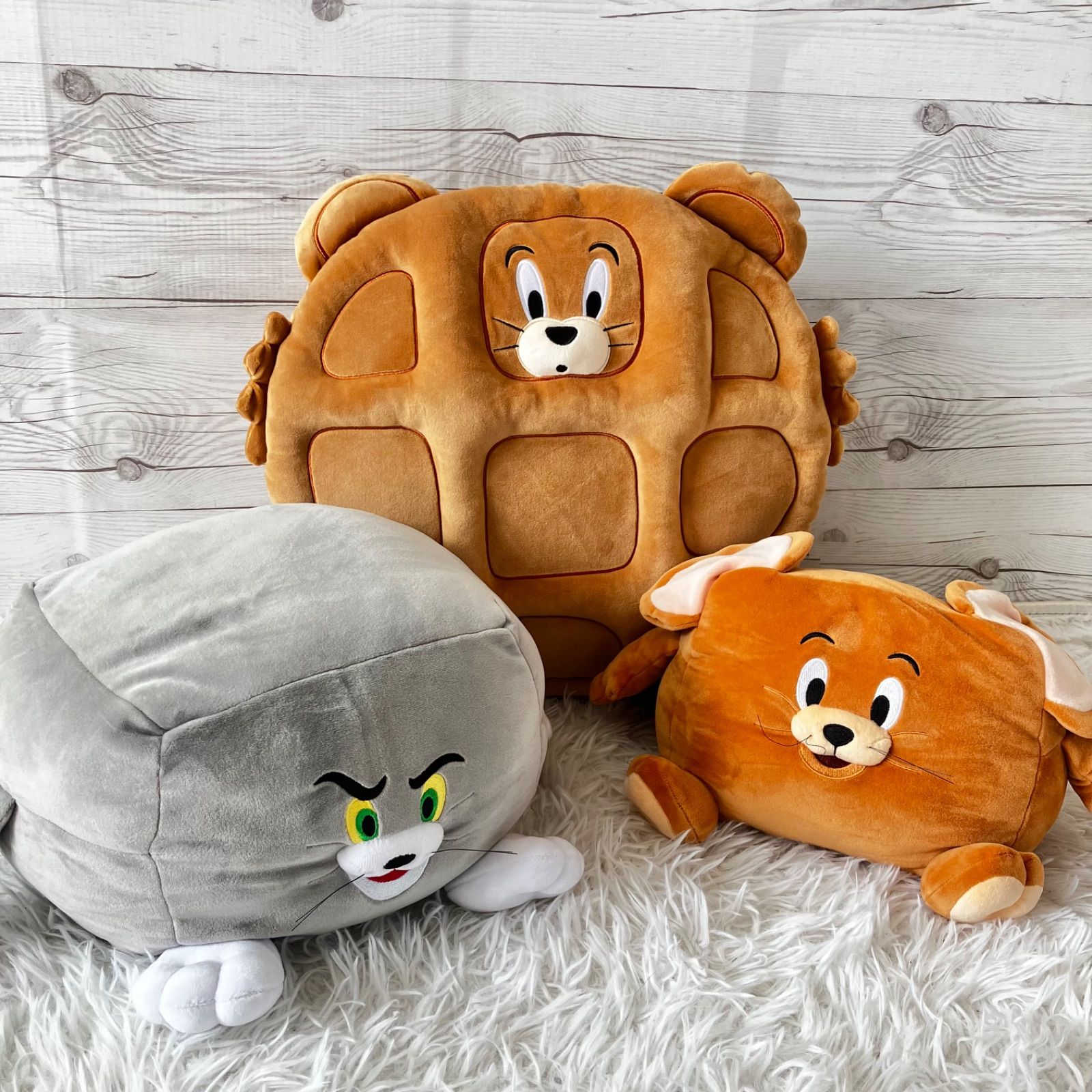Amazon.co.jp: トム 大きいぬいぐるみ Happyくじ トムとジェリー
