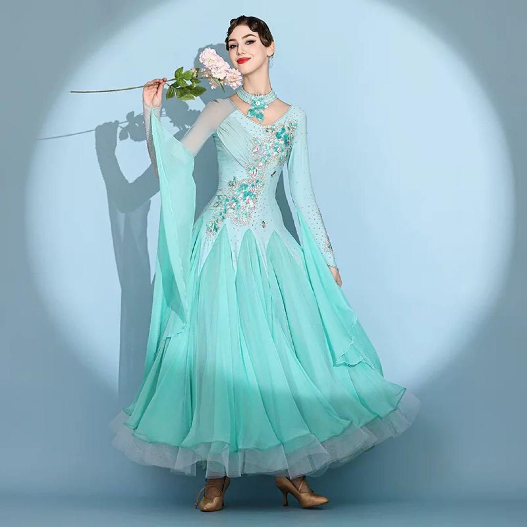 チャコット☆バレエ衣装/美品/クラシックチュチュ/ビーズ装飾/6Y/匿名配送 チャコット☆バレエ衣装/美品/クラシックチュチュ/ビーズ装飾/6Y