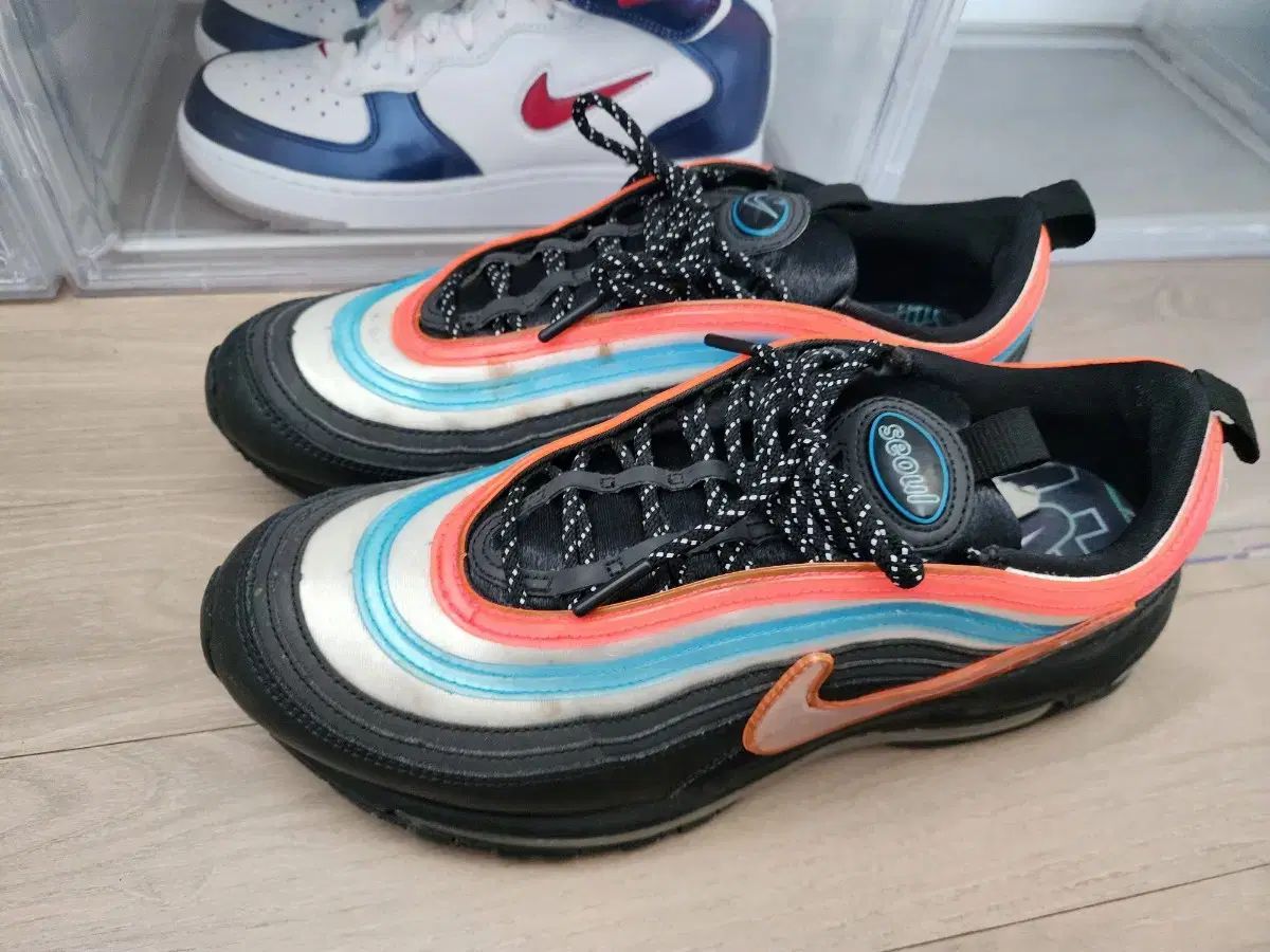 NIKE(ナイキ) エアマックス (AIR MAX) 97 SEOUL（ソウル） Neon Seoul 