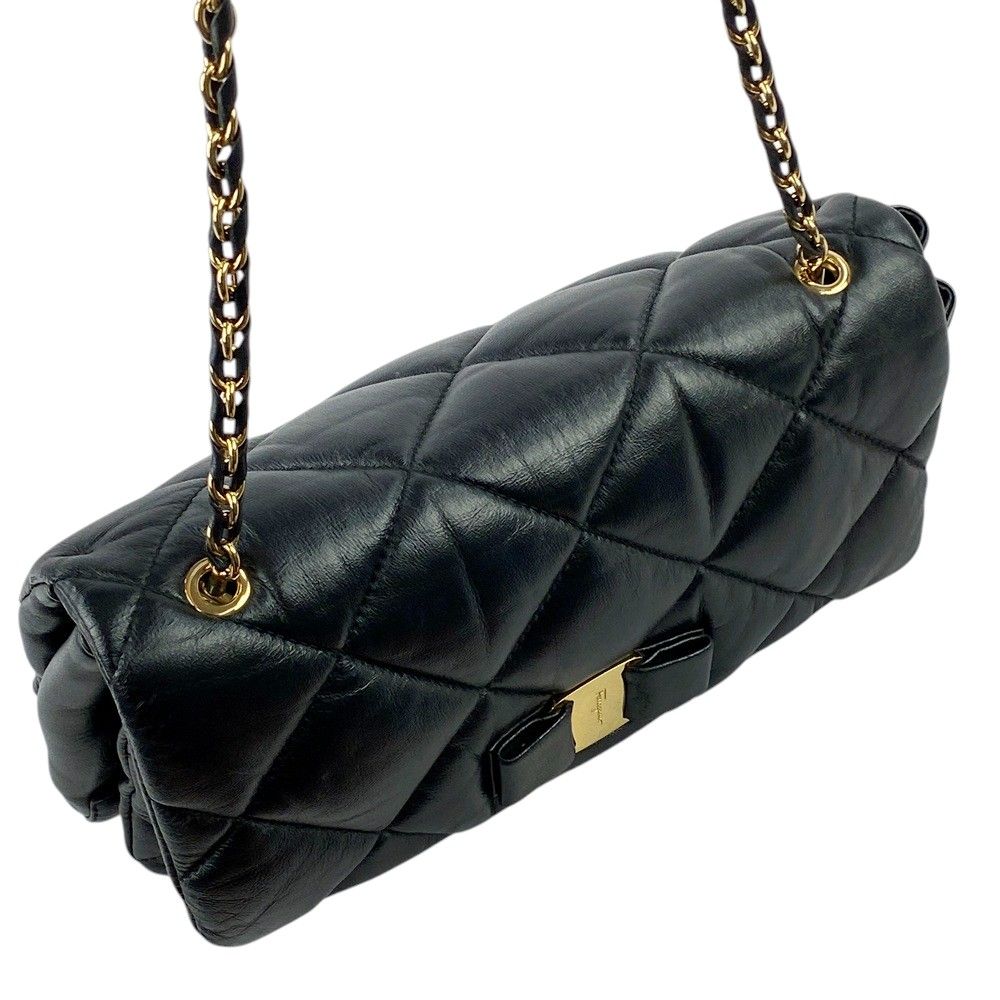 □美品□ フェラガモ ヴァラ ショルダー バッグ チェーン キルティング