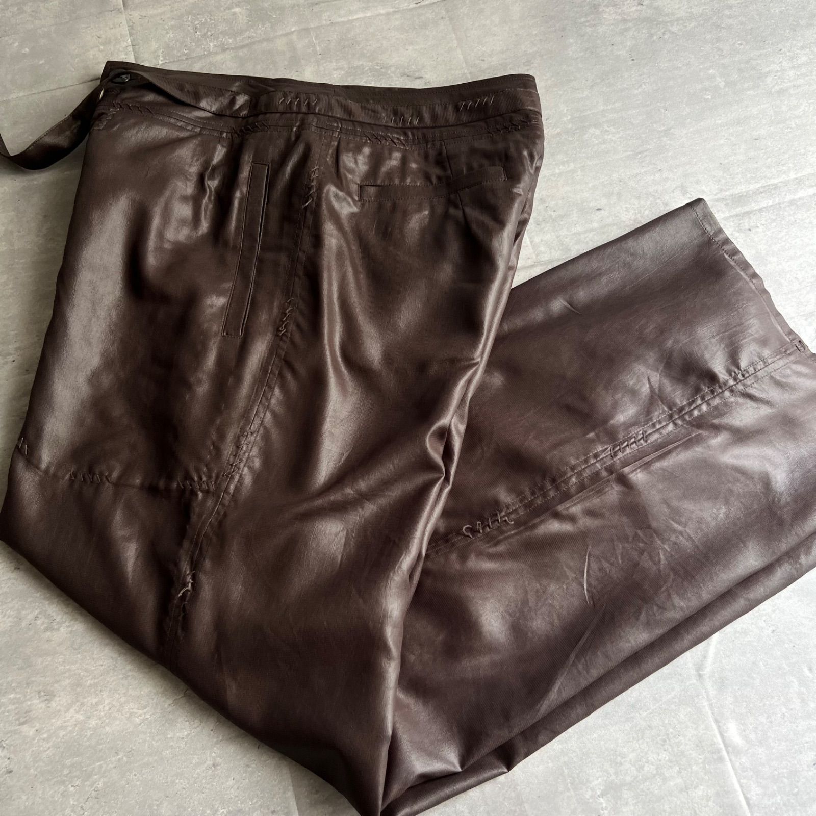 HaaT ISSEY MIYAKE ハートイッセイミヤケ 二重構造 ポリエステル スラックス ブラウン HA51FF662 1サイズ DECORATOM_COM_BR