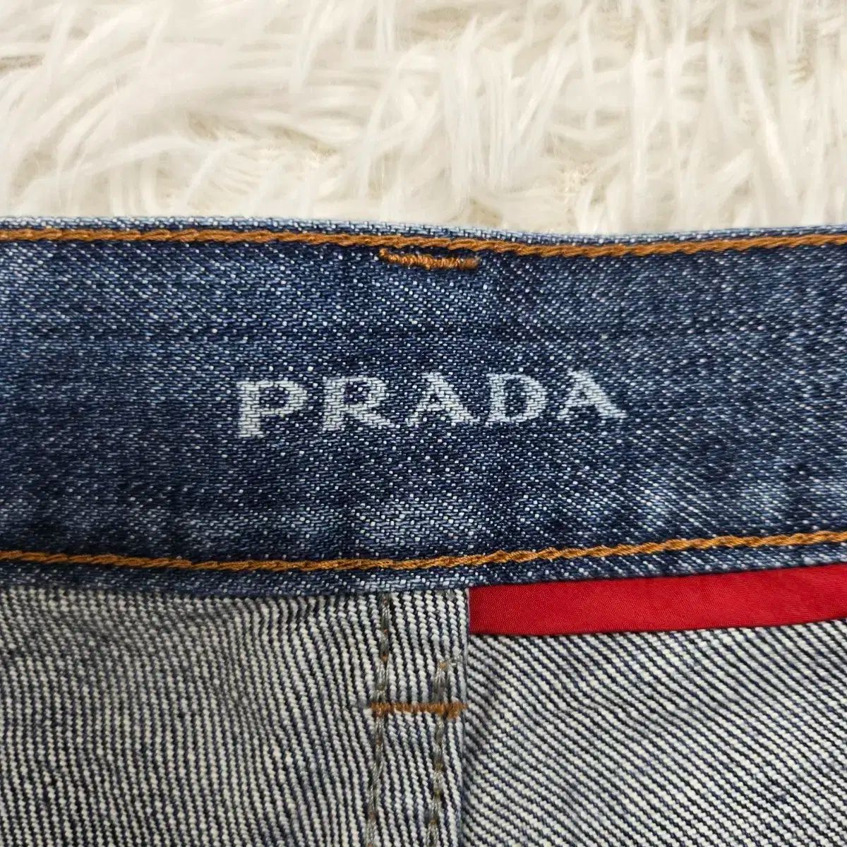 PRADA