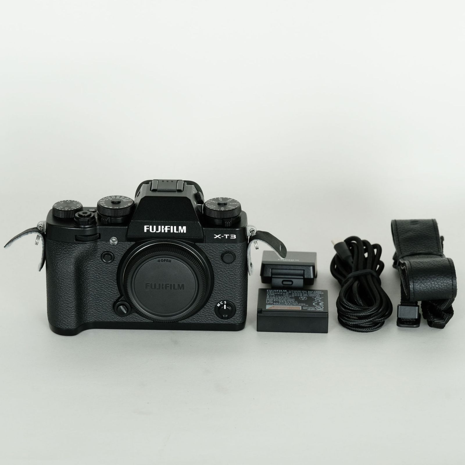 極美品｜シャッター数192回] FUJIFILM X-T3 [ボディ ブラック