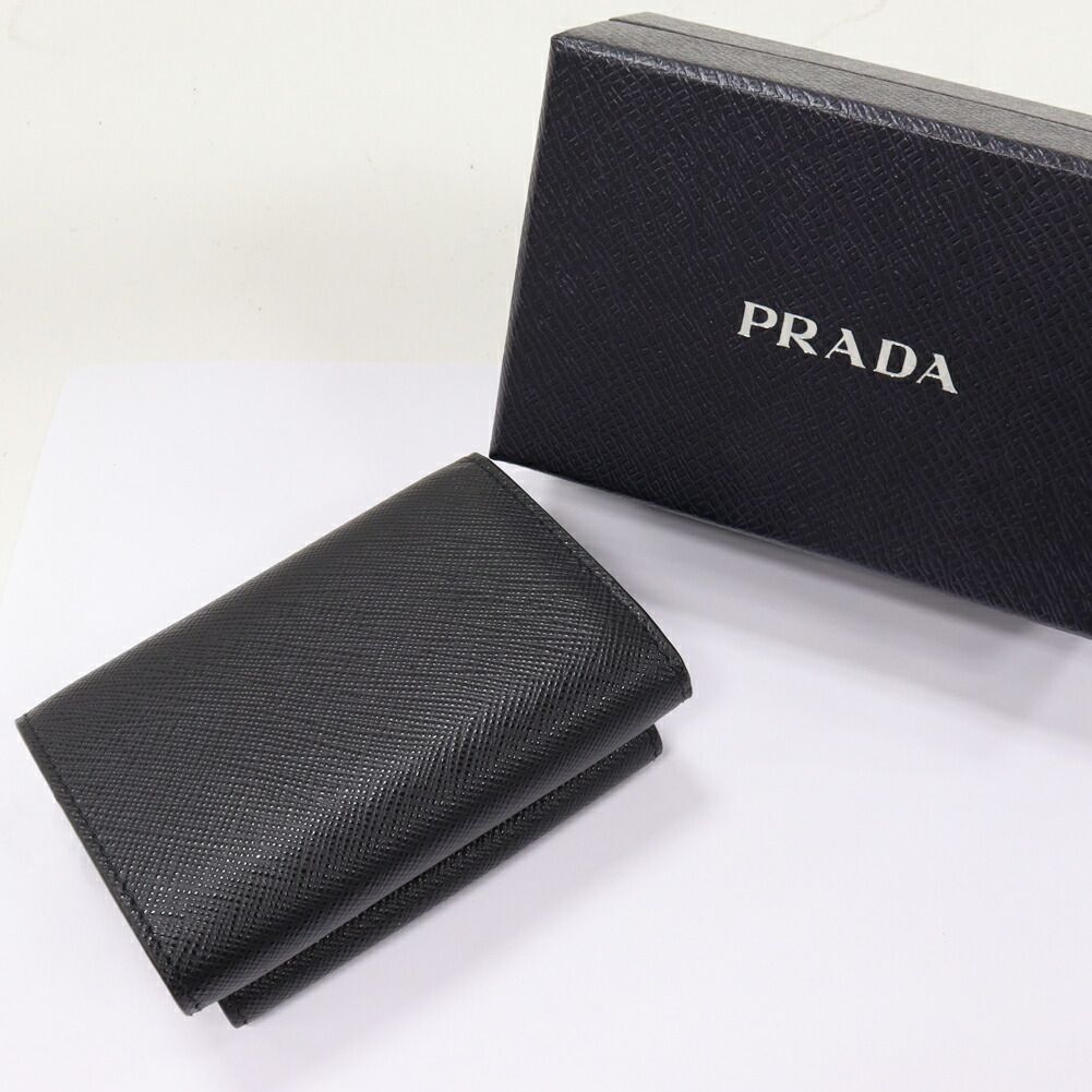 プラダ 三つ折り財布(小銭入れあり) サフィアーノメタル カーフ 黒