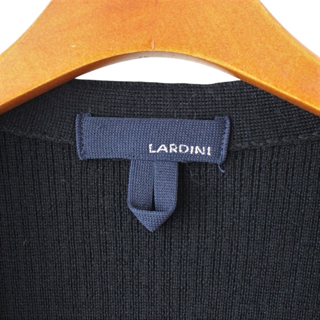 LARDINI ジレ　ブートニエール付き ラルディーニベストレジ【ブートニエール付き】 - メルカリ
