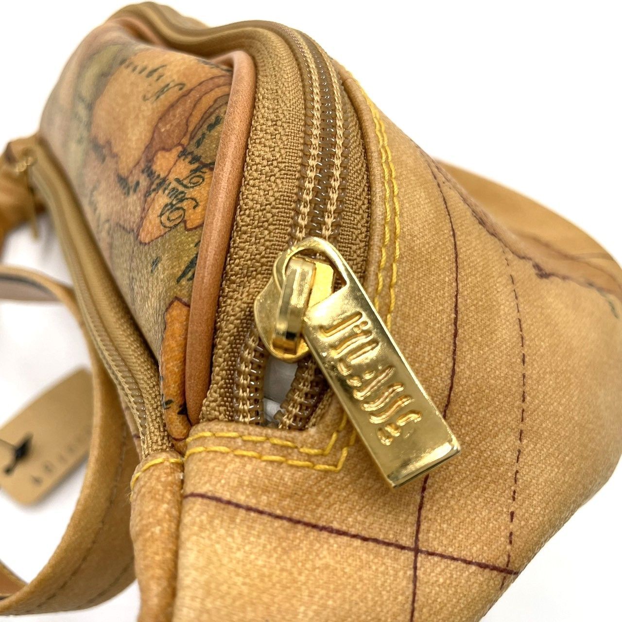 K246】最終値下げ/PRIMA CLASSE（プリマクラッセ）/ボディバッグ