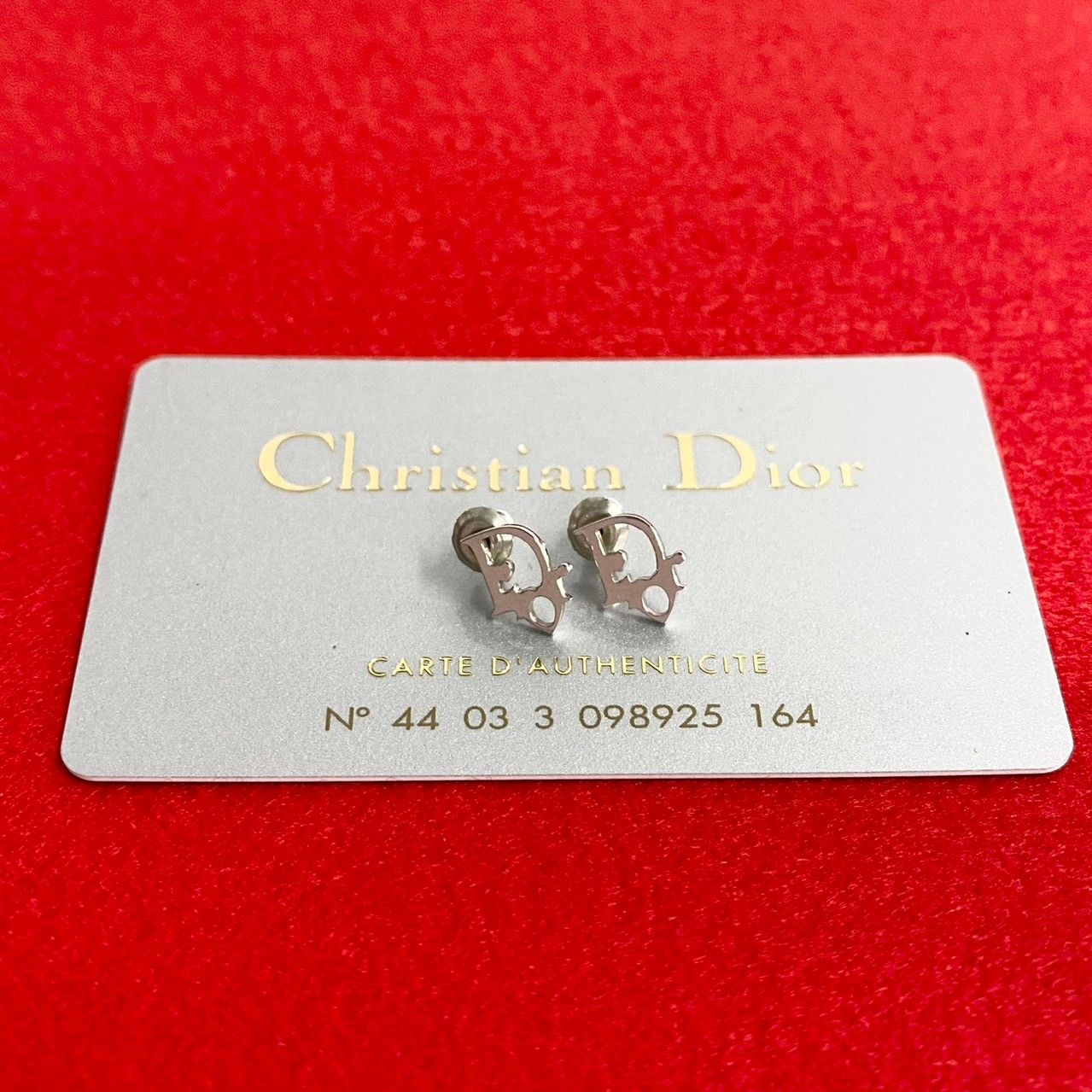 極美品】 DIOR シルバー ロゴ ピアス ヴィンテージ