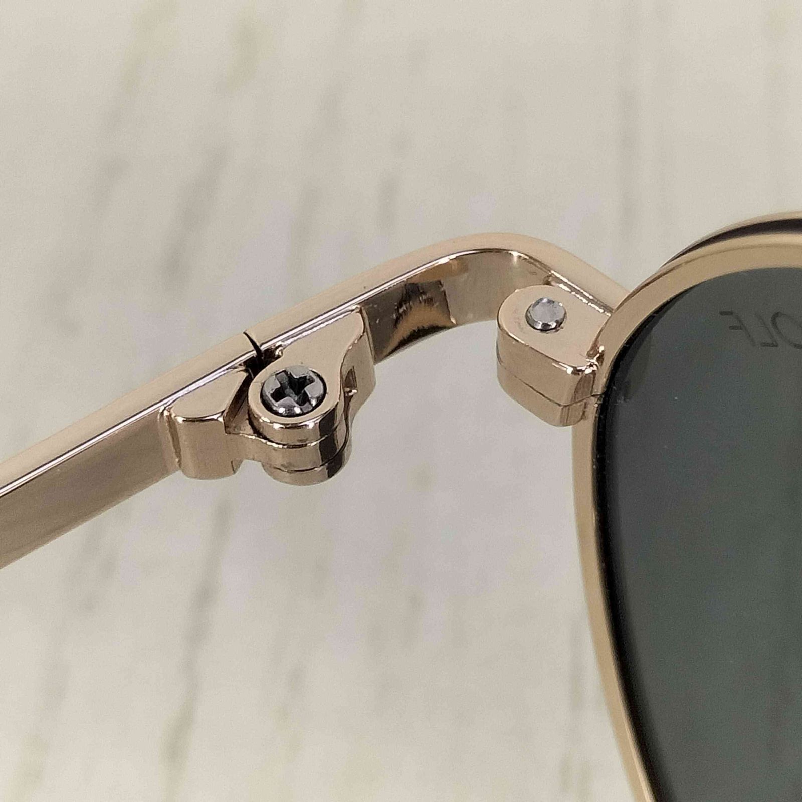 ヴィクターアンドロルフ VIKTOR＆ROLF メタルフレーム