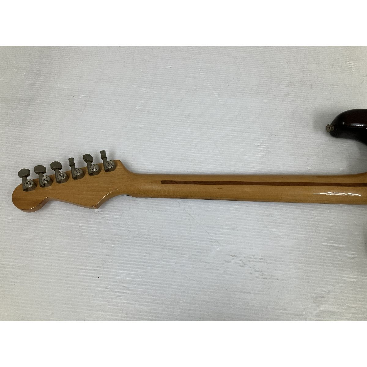 動作保証】Fernandes エレキギター ロビーロバートソンモデル 外観判断