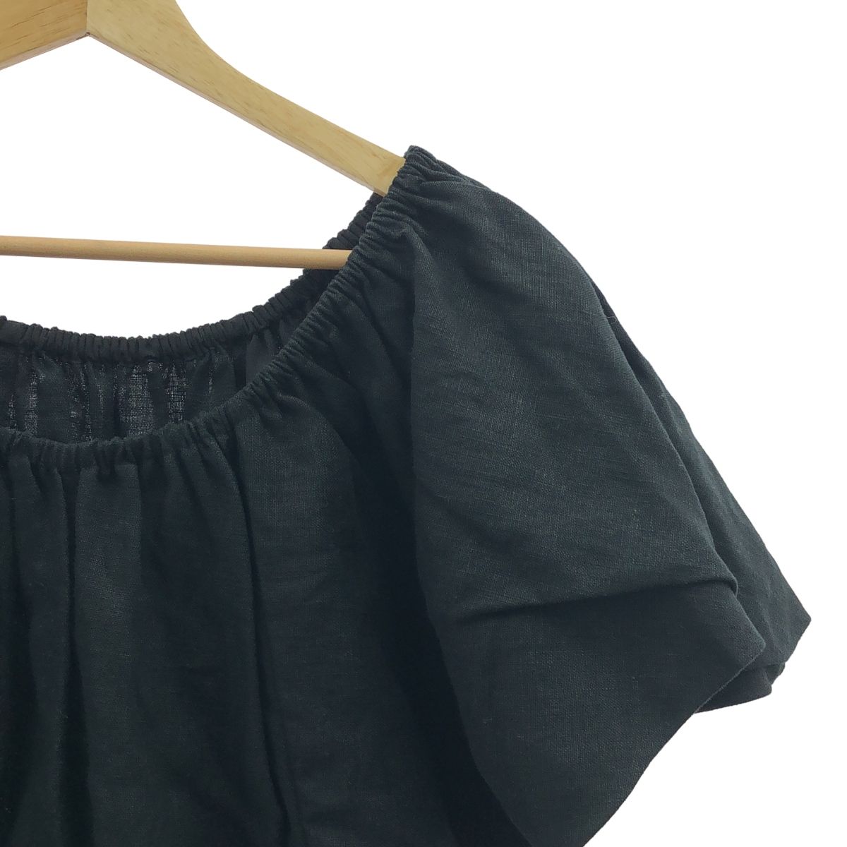 【美品】ETRE TOKYO エトレトウキョウ リネンバルーンブラウス ベージュ ETRE TOKYO（エトレトウキョウ）の「リネンバルーンブラウス