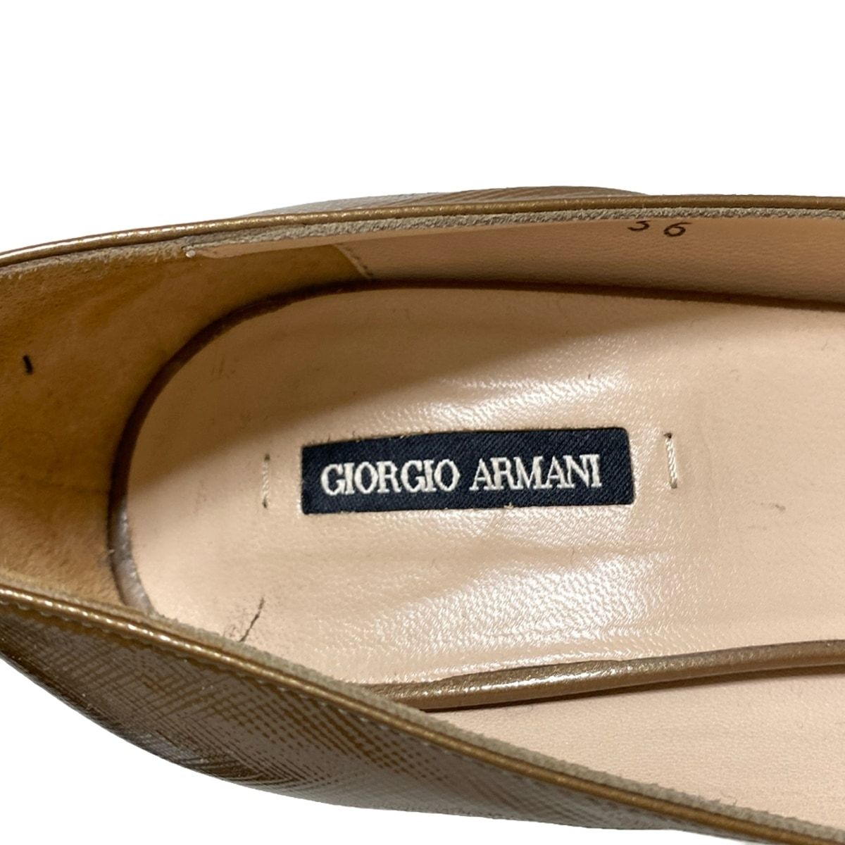 GIORGIO ARMANI パンプス ベージュ 4105025A0019 中古・古着通販】GIORGIO ARMANI (ジョルジョアルマーニ
