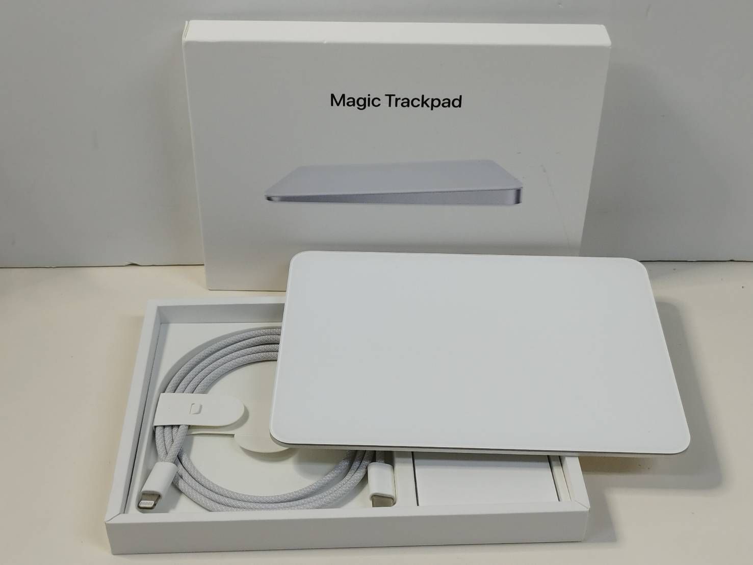 Apple  Magic Trackpad 第3世代 Apple Magic Trackpad - Màu Black