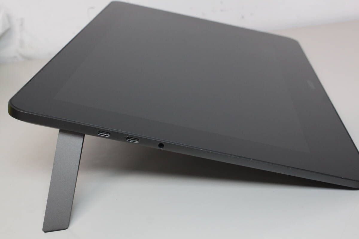 現状品】Wacom/Cintiq Pro 16/DTH-1620/15.6型/液晶ペンタブレット ⑤ 