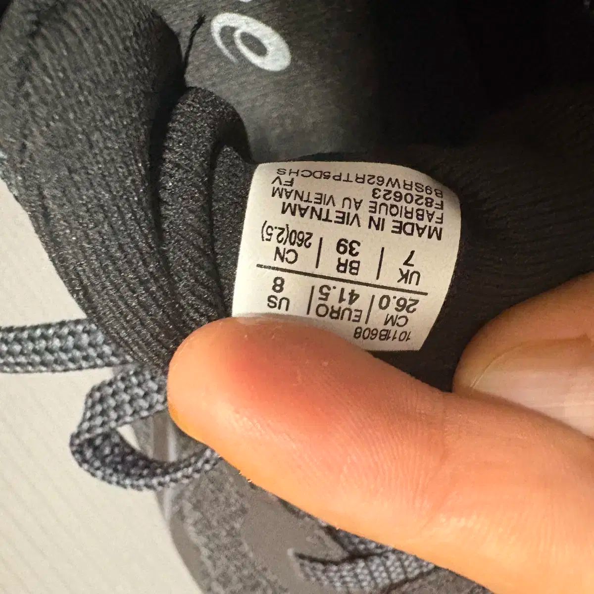 Asics アシックス