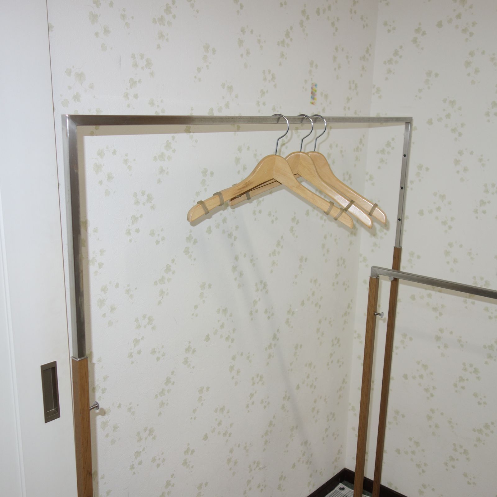アパレル