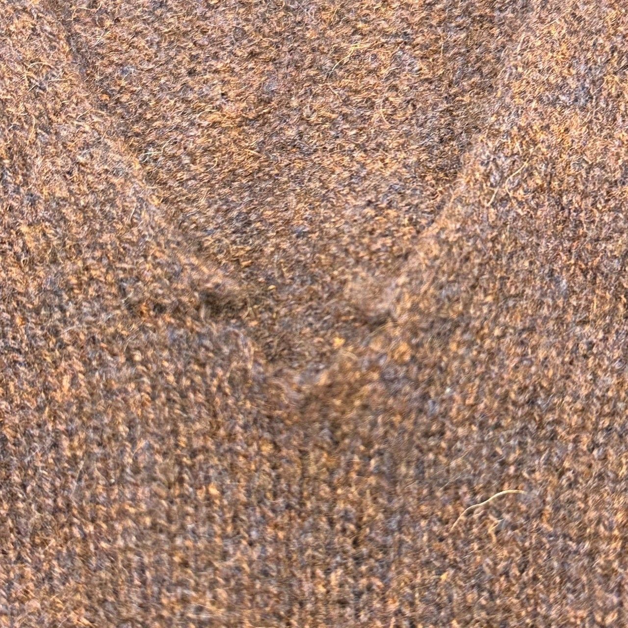 KHAITE(ケイト) Deep V-Neck Cashmere Pullover Knit ディープ Vネック 