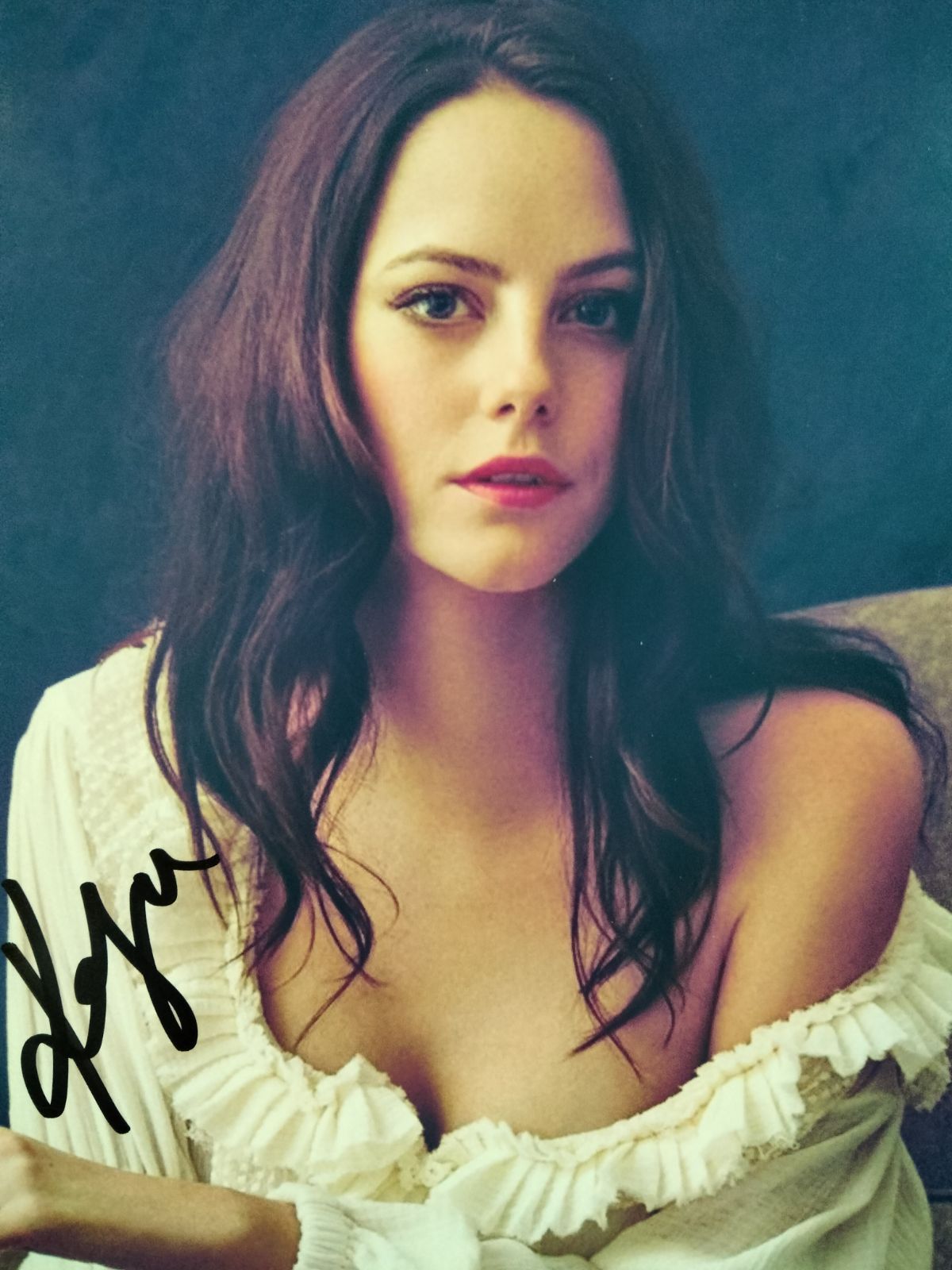 カヤ・スコデラリオ直筆サイン入り超大型写真…Kaya Scodelario…メイ カヤ・スコデラリオ直筆サイン入り超大型写真…Kaya Scodelario