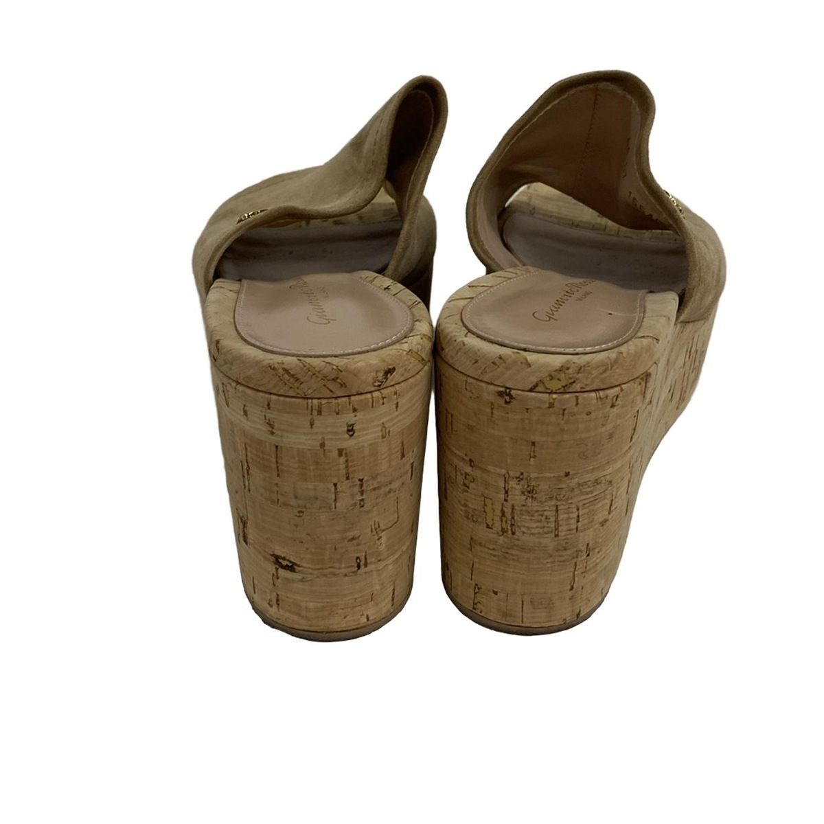 ロジェヴィヴィエ ウェッジソールサンダル 2025年最新】ロジェ