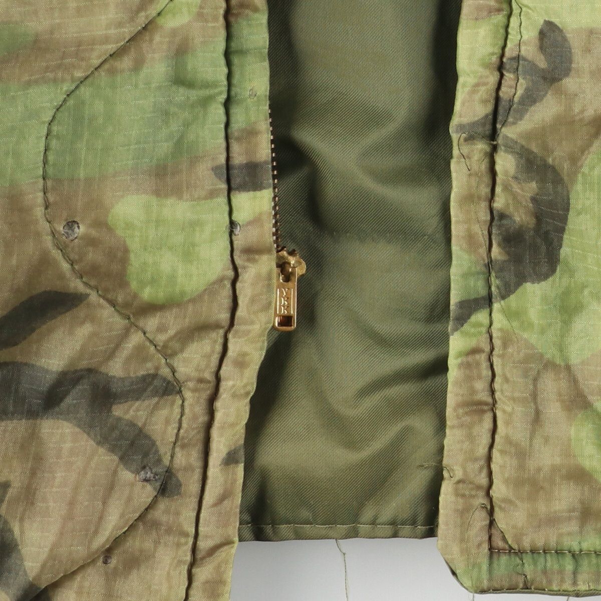 古着 60年代 UNKNOWN 迷彩柄 バック刺繍 キルティング ベトジャン