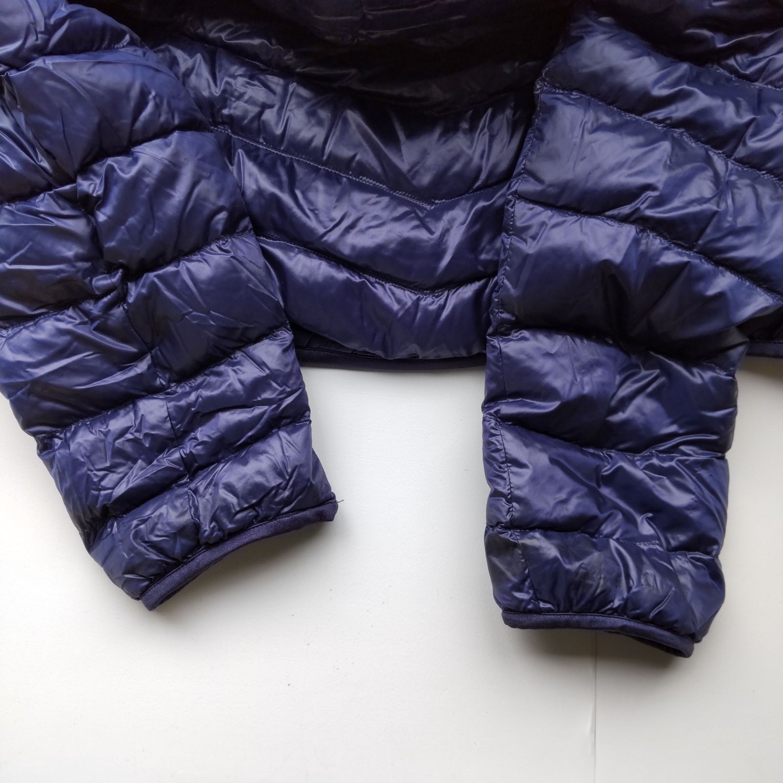 M10115 【UNIQLO】 ユニクロ XLサイズ パープル 光沢 ダウンジャケット 