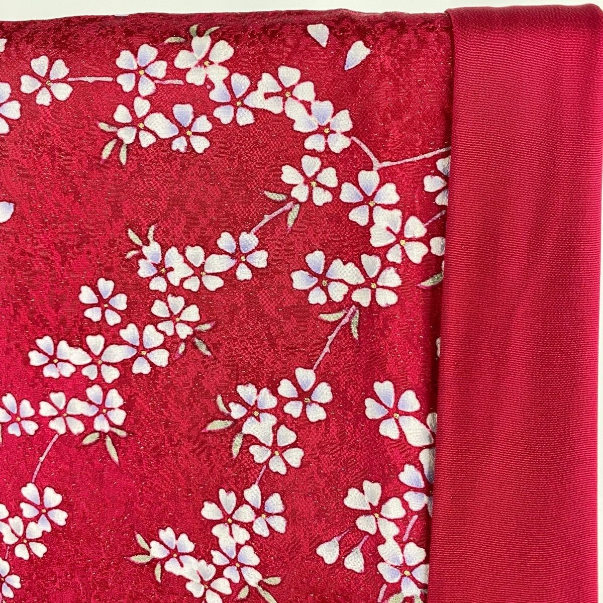 金駒刺繍 金彩 鞠 熨斗 藤 牡丹 菊花 振袖 晴れの日 着物 032a p 金駒