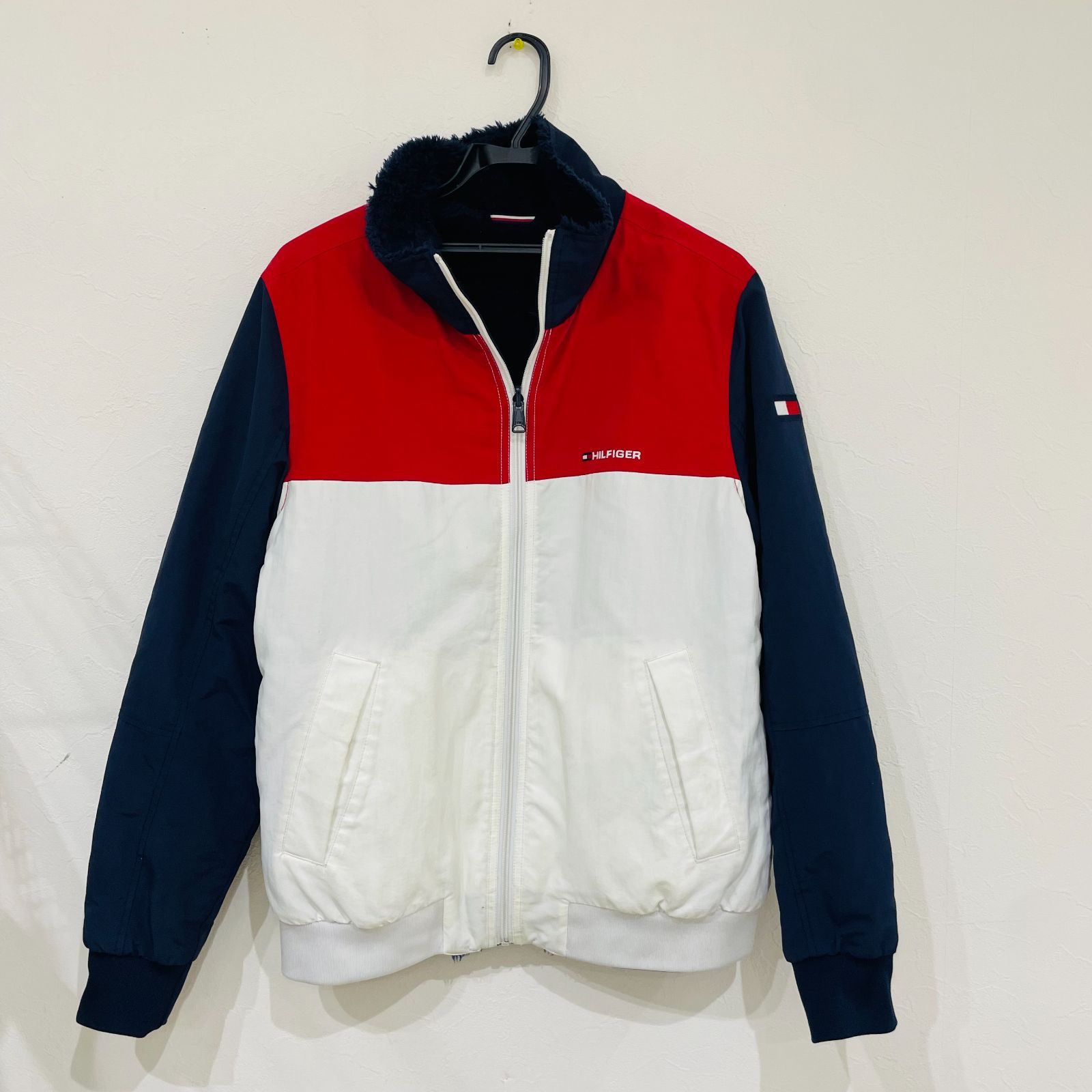 NC1336 TOMMY HILFIGER トミーヒルフィガー リバーシブルボア 