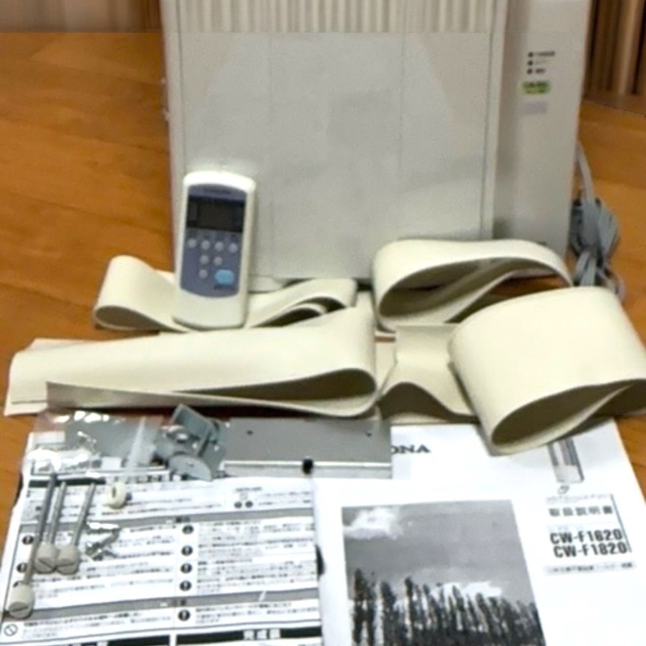 CORONA コロ　 ルームエアコン CW-F1620　美品 Amazon | コロナ 窓用エアコン（冷房専用・おもに4～7畳用