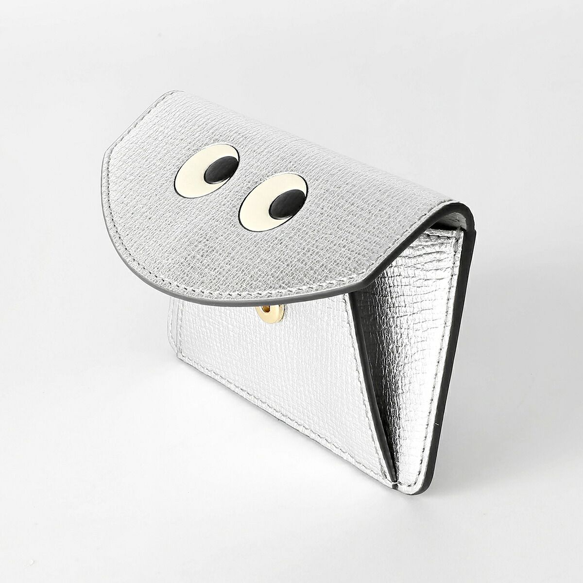 アイズ シルバー