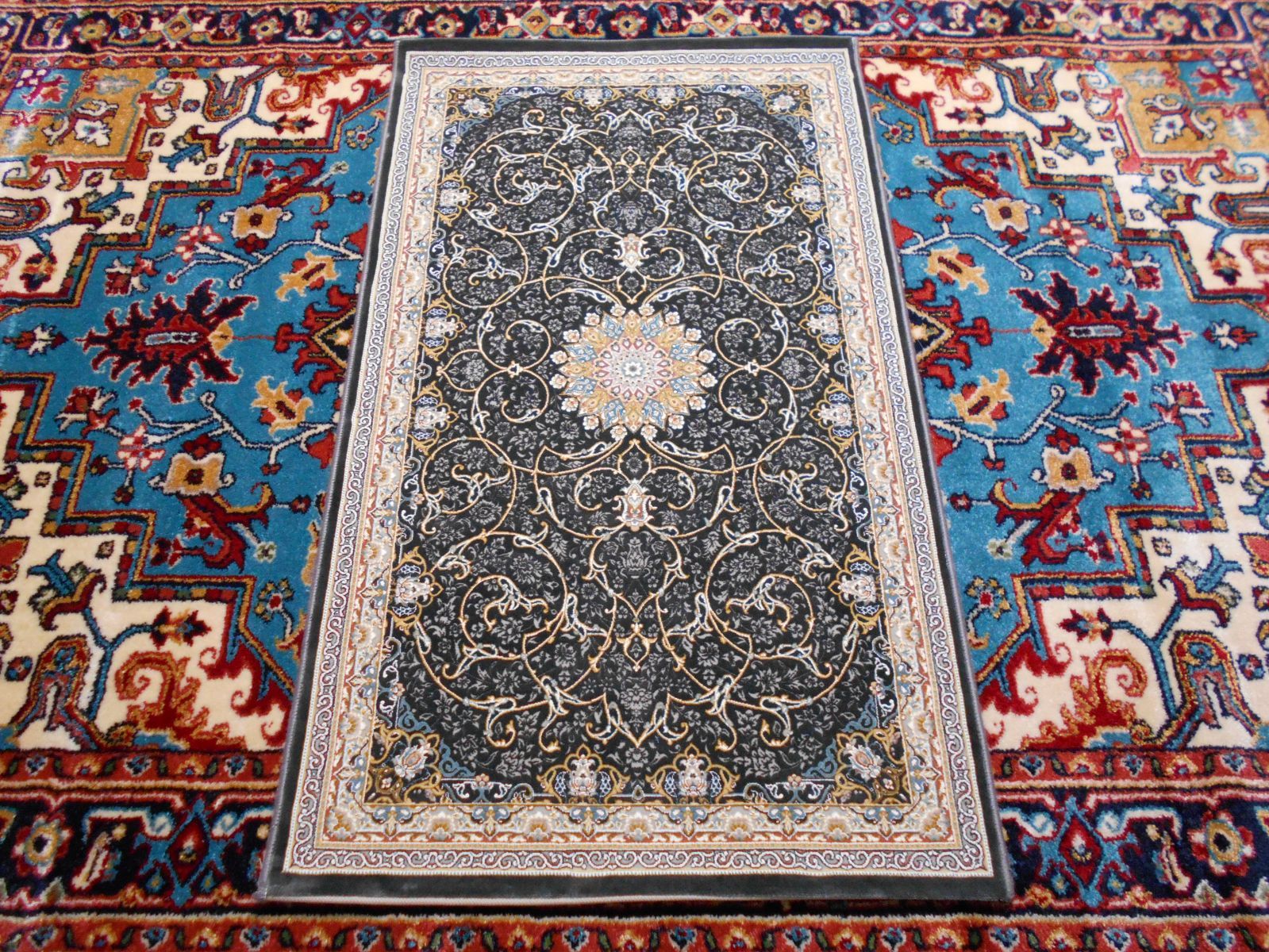 144万ノット、立体柄！本場イラン産 絨毯！70×120cm‐36001